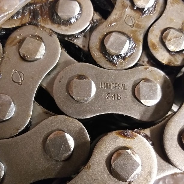 картинка Цепь 24B-2 от магазина «Приводные цепи»