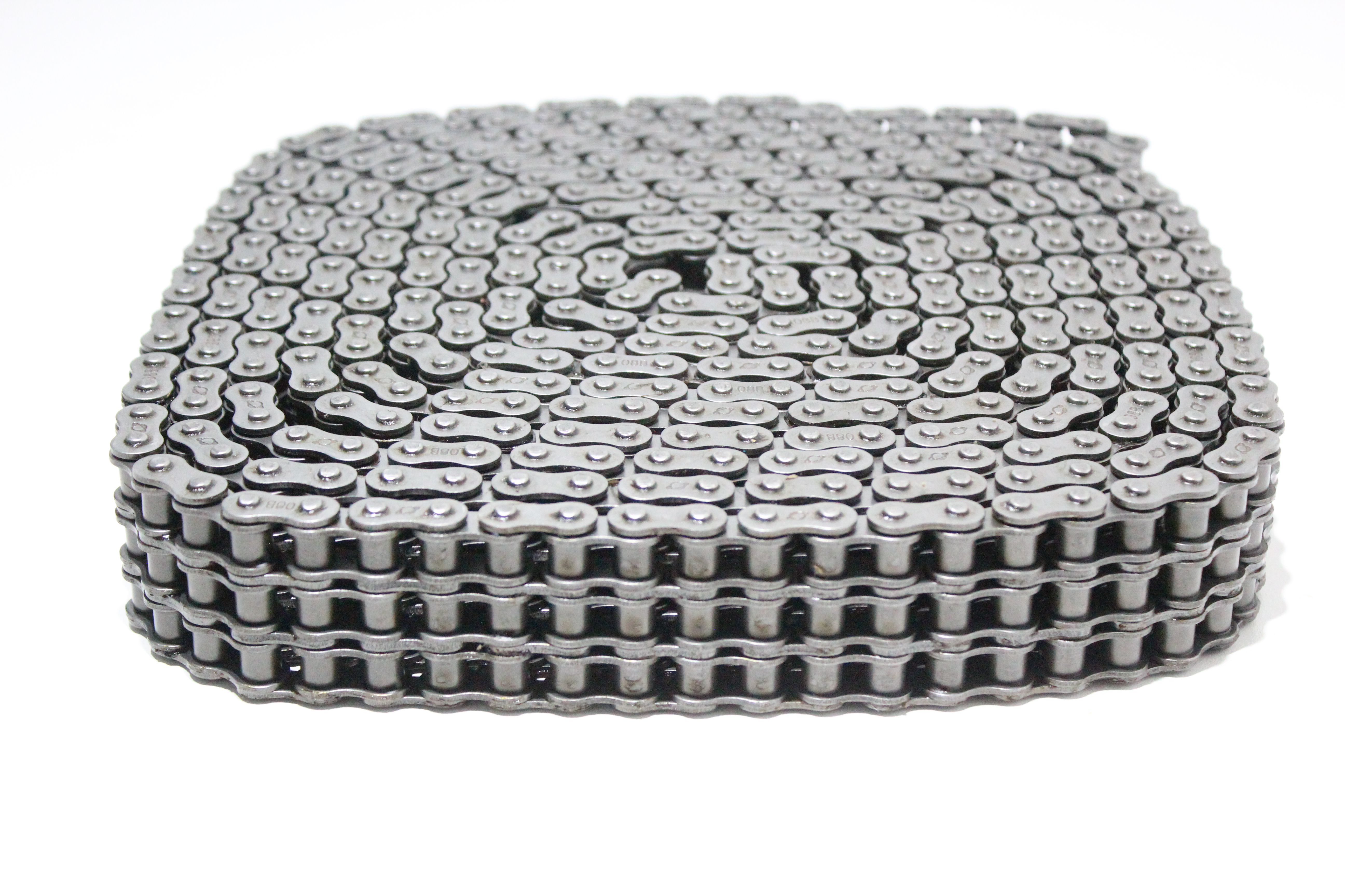 картинка Цепь 08B-3 от магазина «Приводные цепи»